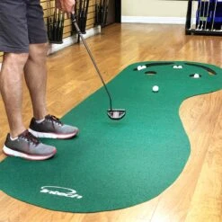 Intech Golf 3 Hole Portable Golf Putting Mat -Golf Sports Store 3HolePortablePuttingMat10